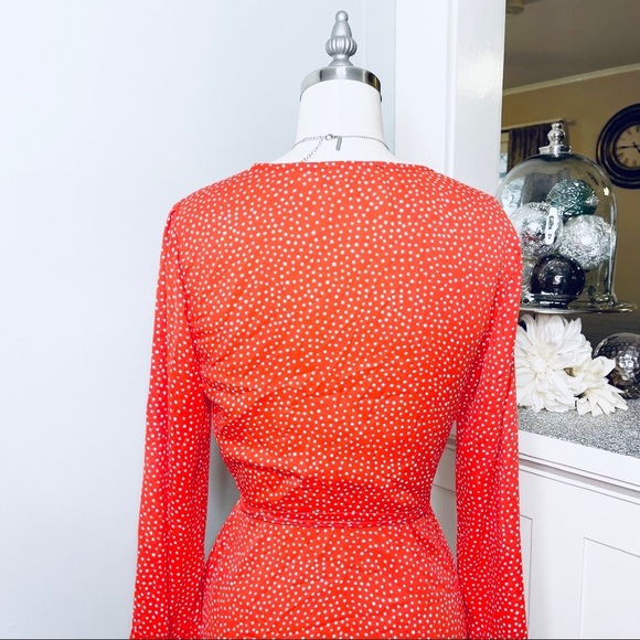 Lulu’s Red & White Polka Dot Love is Enough Wrap Top Blouse Small - Picture 8 of 11